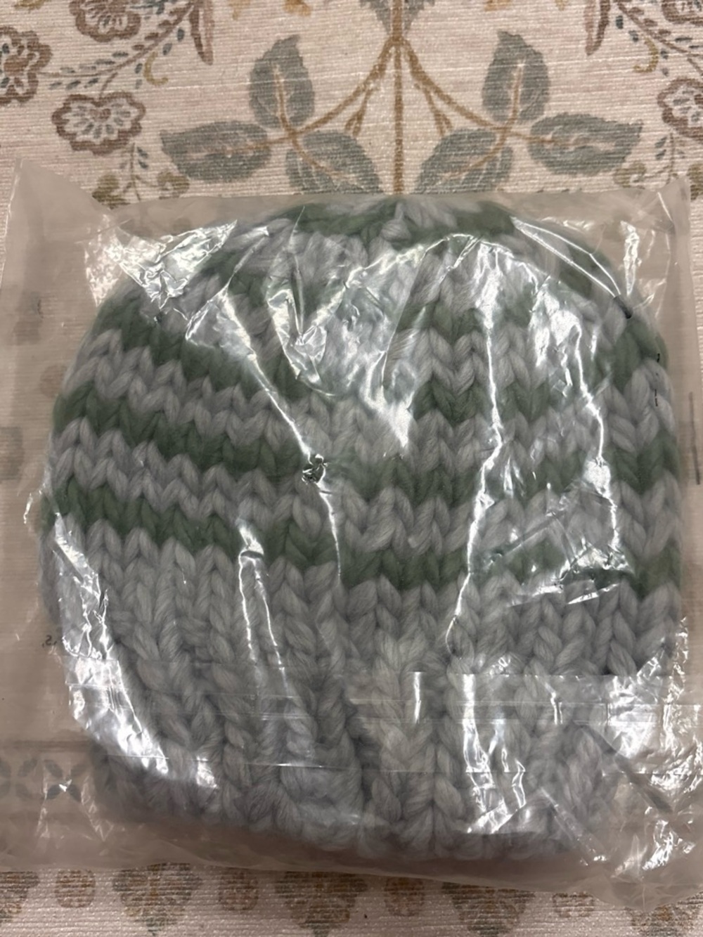 Nordstrom Knit Chevron Beanie in Grey and Green Hedge